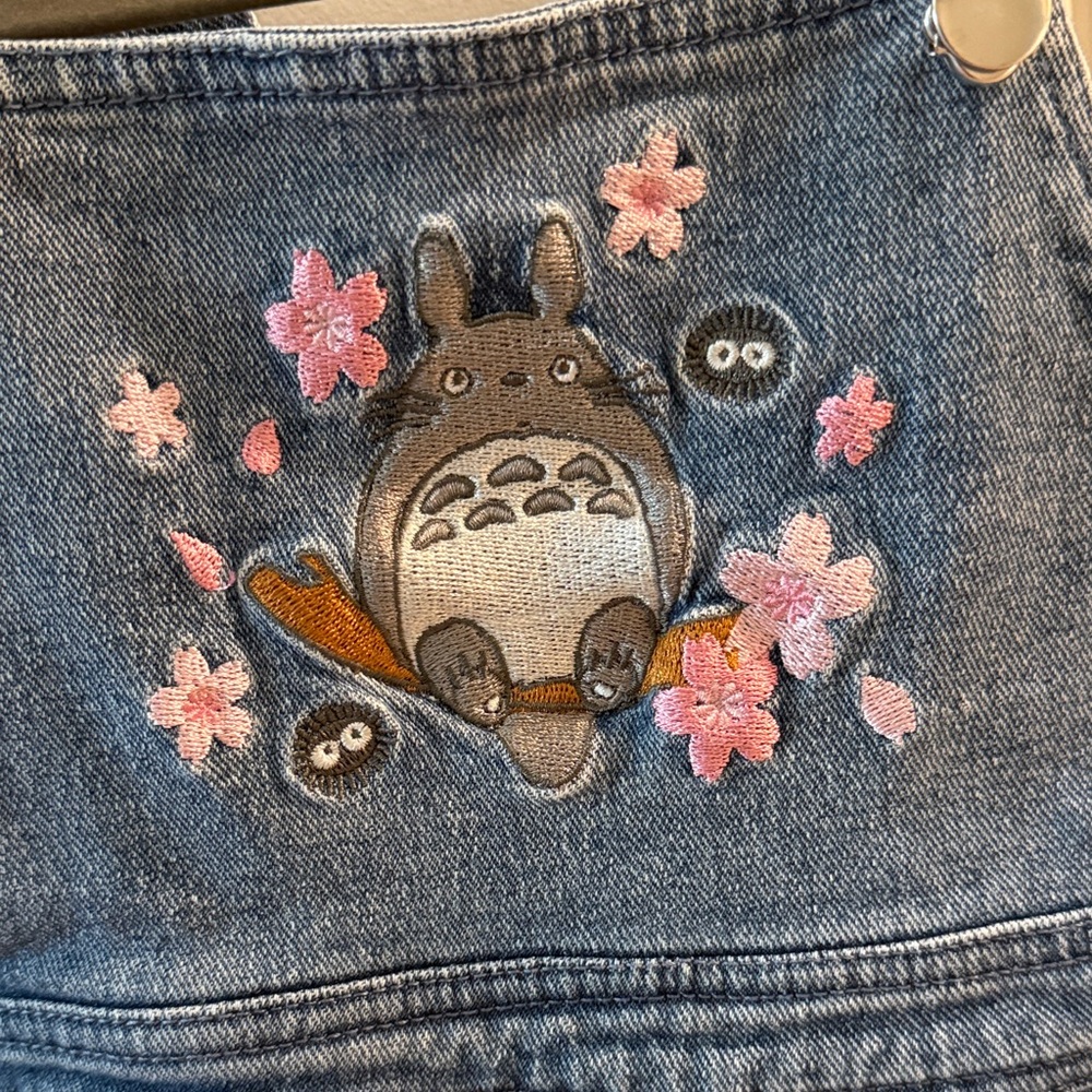 Denim Blue Kids Overall Dress with Embroidered Totoro Studio Ghibli size 3T - Picture 3 of 6